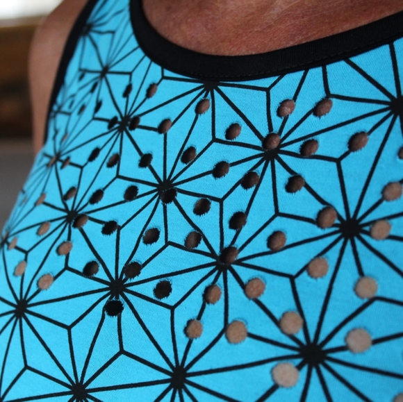 Eye Catching Artsy + Funky dress - Picture 4 of 8